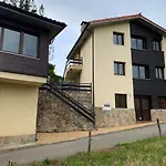 La Peral Apartment