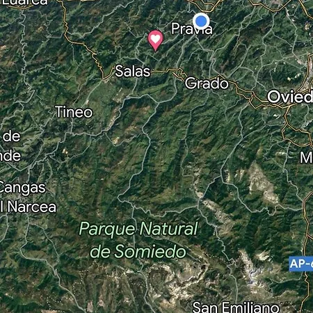 アパート La Peral