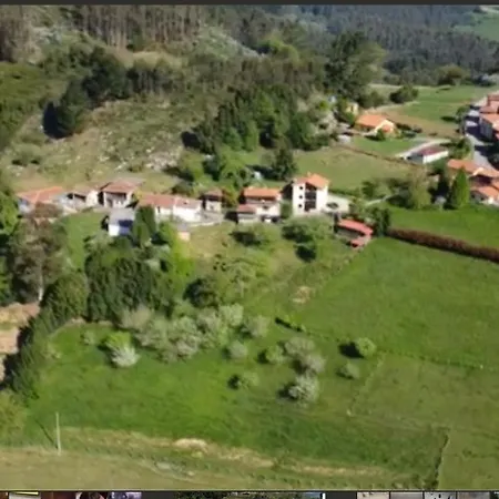 アパート La Peral La Peral (Salas, Asturias)